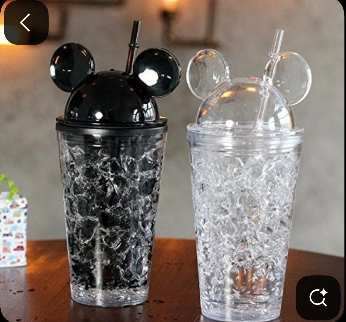 Mickey Mouse-themed "cracked ice" tumblers.